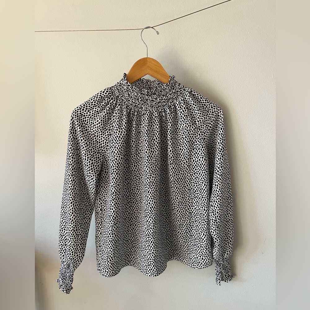 Nine West top